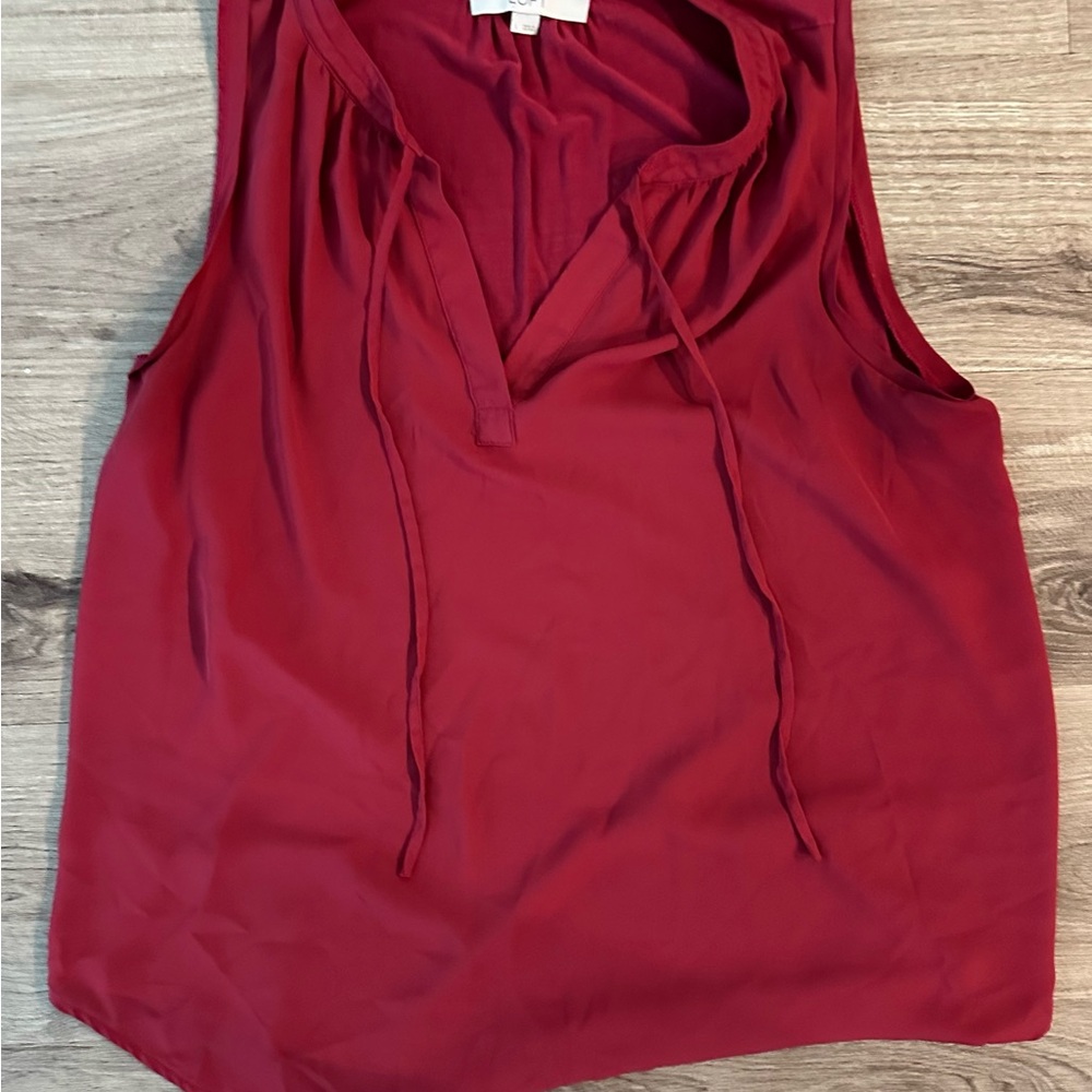 LOFT Sleeveless Blouse